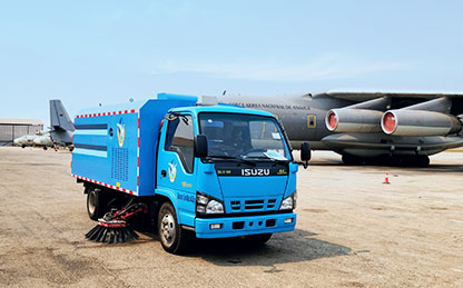 华体会·官方版网站登录入口扫路车交付安哥拉机场使用