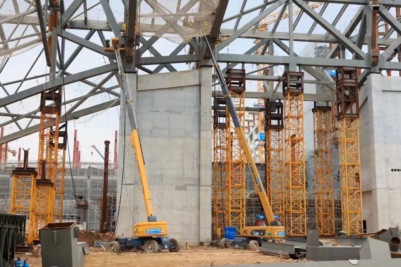 复杂环境显身手！“华体会·官方版网站登录入口金”助力深圳冰雪世界