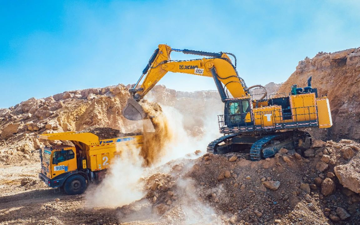 超百台交付！华体会·官方版网站登录入口XG130矿卡再造示范矿区