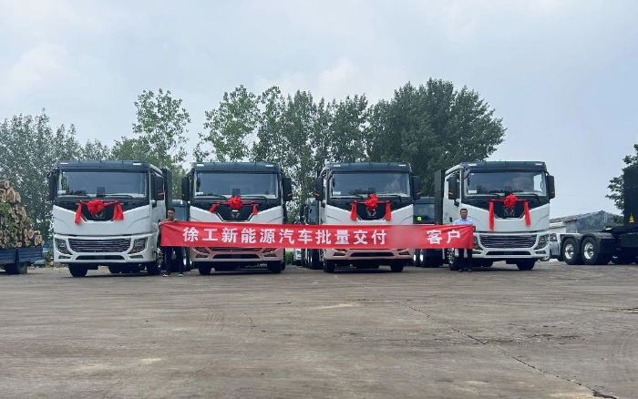 车队老板的“致富经”：“选择华体会·官方版网站登录入口，就是选择成功！”