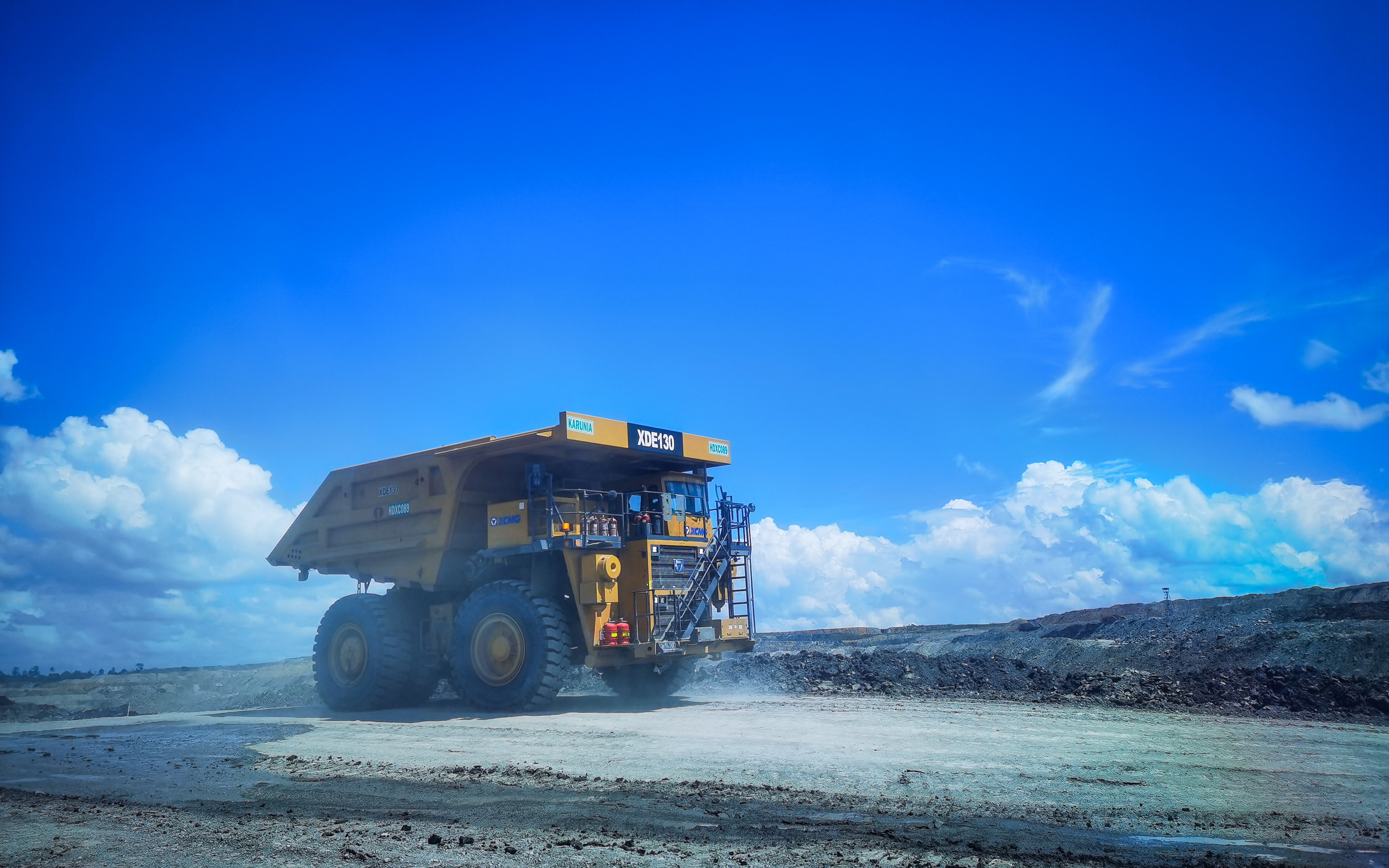 闪耀东南亚！华体会·官方版网站登录入口XDE130双桥刚性矿车效能非凡