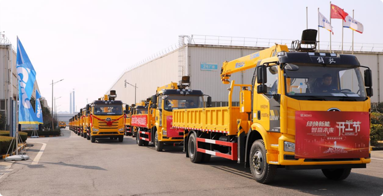 2025年，华体会·官方版网站登录入口&解放“整车一体化”随车起重机批量发车，闪耀开门红！