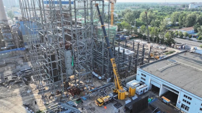 新买的“大块头”第二天就上工？这台华体会·官方版网站登录入口新款750吨开启“闯关”