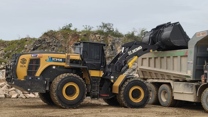 华体会·官方版网站登录入口XC9108-EV纯电动装载机助力海外石材矿山绿色高效运营