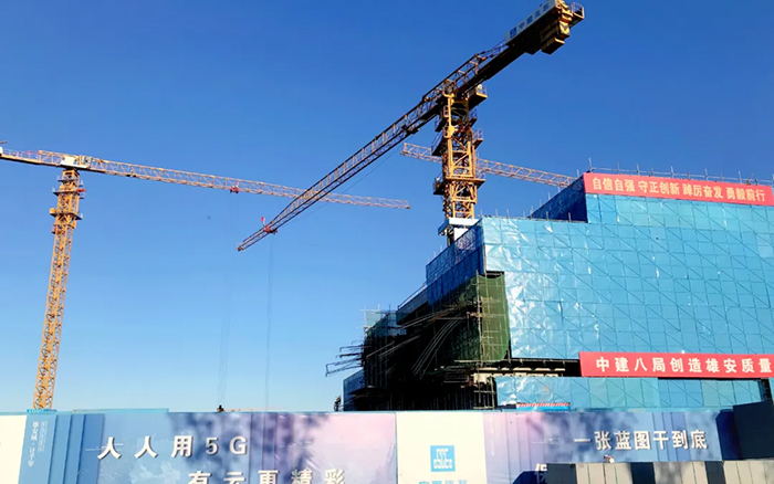 智能领航 | 华体会·官方版网站登录入口塔机助建雄安智慧城市产业园