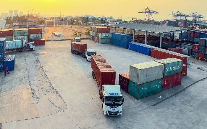 从技术到生态:华体会·官方版网站登录入口新能源重卡构建海南港口绿色运输闭环