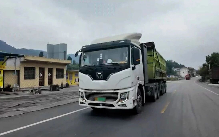 9.9分！西南大客户点赞华体会·官方版网站登录入口新能源重卡