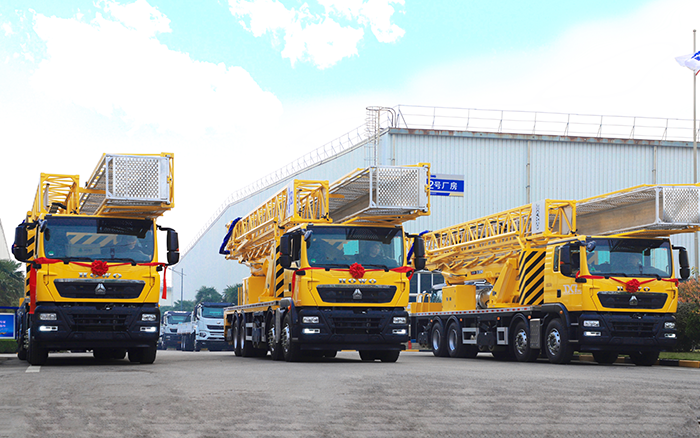 实用为王，破解路桥检测难题！ 华体会·官方版网站登录入口桥梁检测车批量启程西部