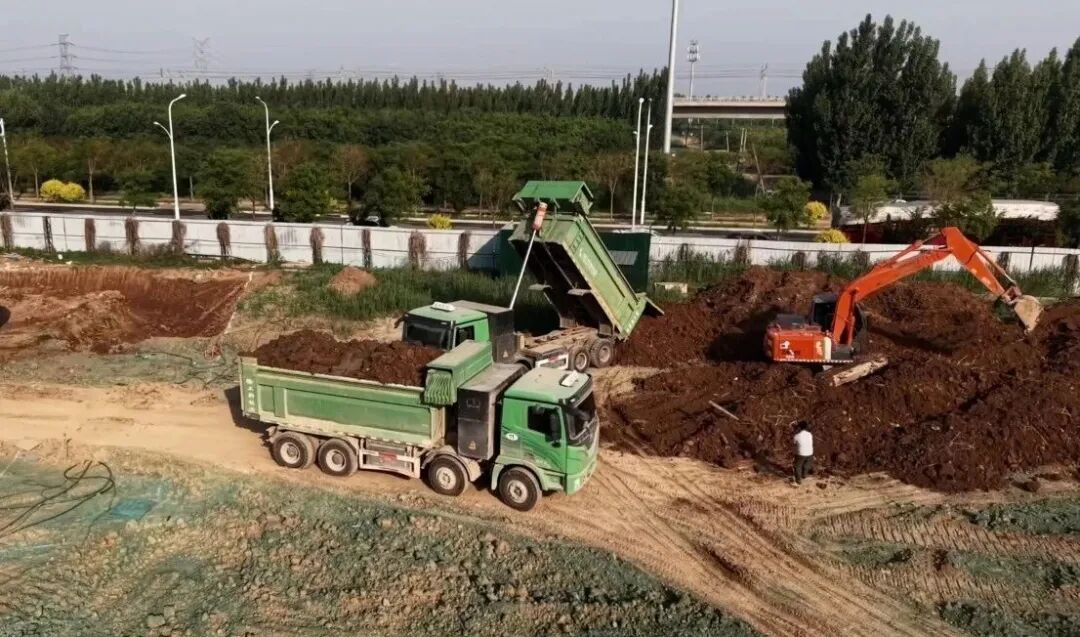 “出了名的皮实”！华北城建物流大客户点赞华体会·官方版网站登录入口新能源自卸车